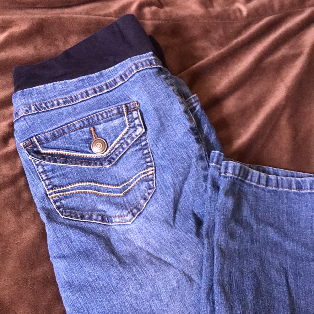 🤰🏽 3/$20. straight leg maternity jeans
